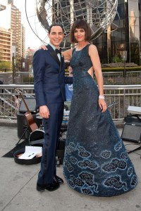 Katie Holmes in Zac Posen