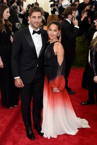 Olivia Munn in JMendel